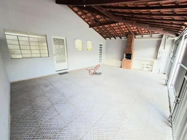 Casa aluguel em Região Imediata de São José dos Campos, Região Metropolitana do Vale do Paraíba e Litoral Norte