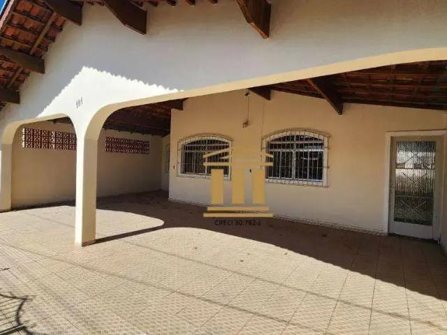 Casa aluguel em Região Imediata de São José dos Campos, Região Metropolitana do Vale do Paraíba e Litoral Norte