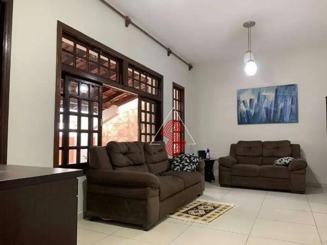 Casa aluguel em Região Imediata de São José dos Campos, Região Metropolitana do Vale do Paraíba e Litoral Norte