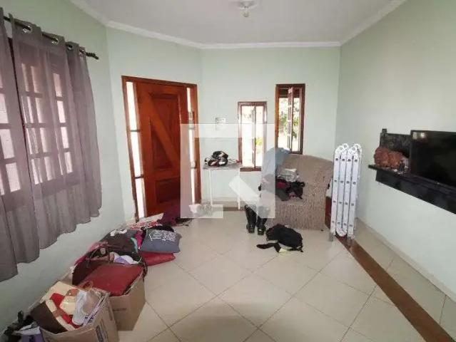 Casa aluguel em Região Imediata de São José dos Campos, Região Metropolitana do Vale do Paraíba e Litoral Norte