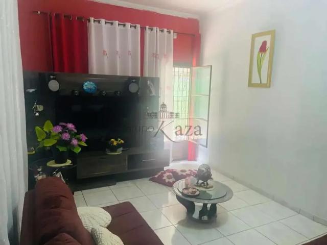 Casa aluguel em Região Imediata de São José dos Campos, Região Metropolitana do Vale do Paraíba e Litoral Norte