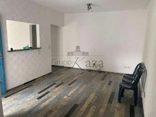 Casa aluguel em Região Imediata de São José dos Campos, Região Metropolitana do Vale do Paraíba e Litoral Norte