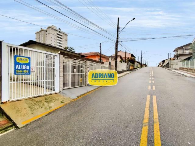 Casa aluguel em Região Geográfica Imediata de Florianópolis, São José