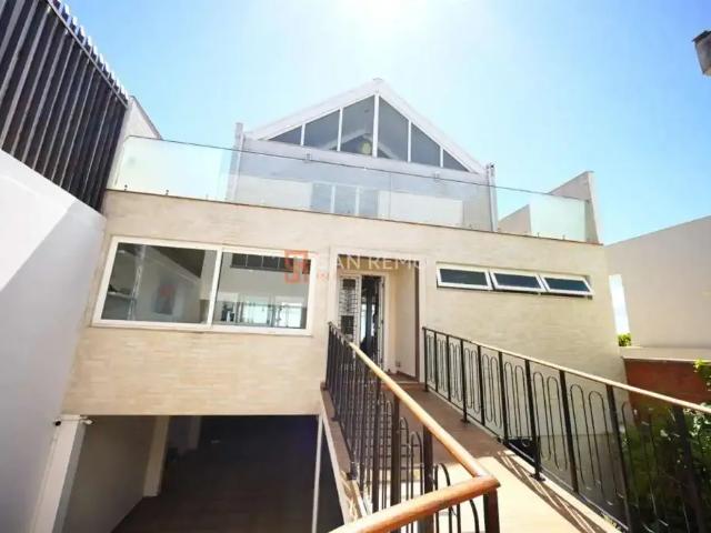 Casa aluguel em Região Geográfica Imediata de Florianópolis, São José