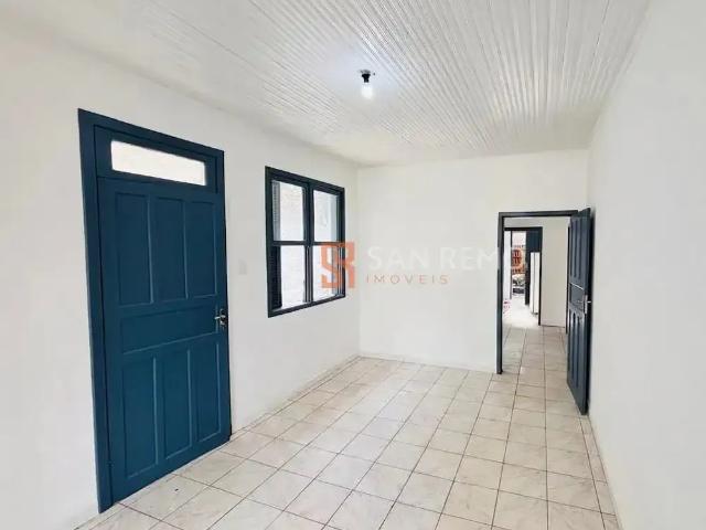 Casa aluguel em Região Geográfica Imediata de Florianópolis, São José