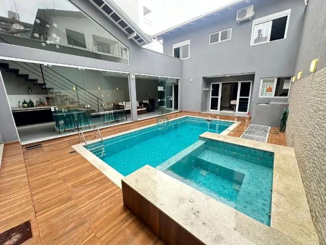 Casa aluguel em Região Geográfica Imediata de Florianópolis, São José