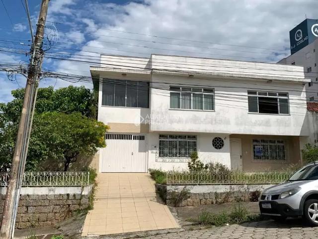 Casa aluguel em Região Geográfica Imediata de Florianópolis, São José