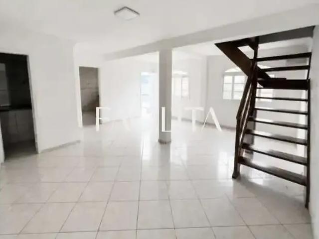 Casa aluguel em Região Geográfica Imediata de Florianópolis, São José