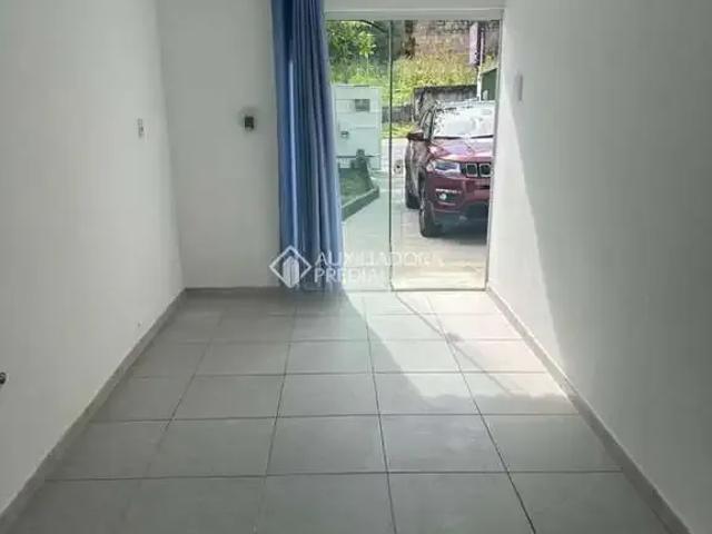 Casa aluguel em Região Geográfica Imediata de Florianópolis, São José
