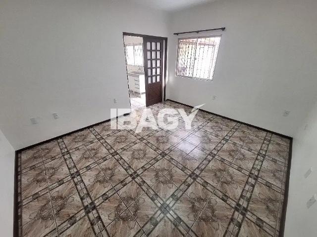 Casa aluguel em Região Geográfica Imediata de Florianópolis, São José