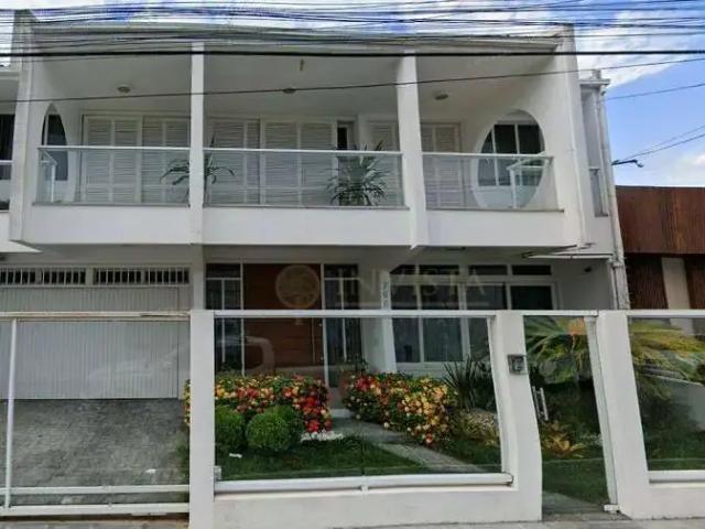 Casa aluguel em Região Geográfica Imediata de Florianópolis, São José