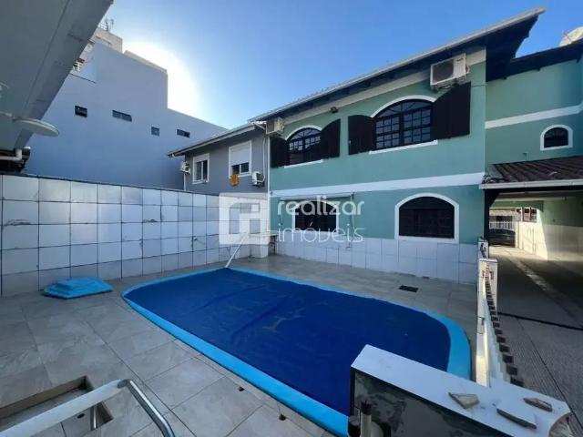 Casa aluguel em Região Geográfica Imediata de Florianópolis, São José
