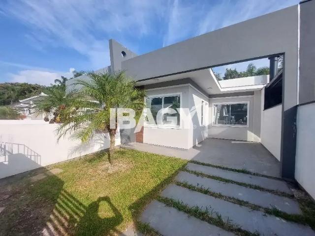 Casa aluguel em Região Geográfica Imediata de Florianópolis, São José