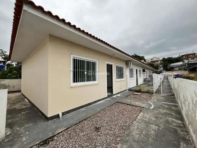 Casa aluguel em Região Geográfica Imediata de Florianópolis, São José
