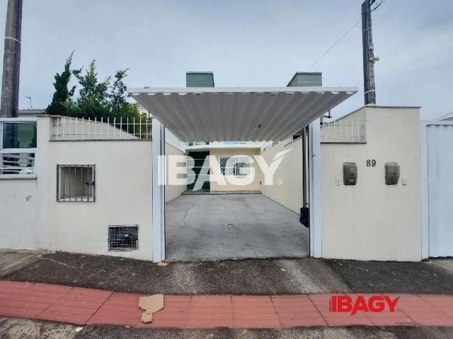 Casa aluguel em Região Geográfica Imediata de Florianópolis, São José