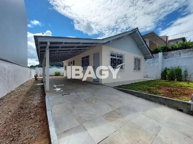 Casa aluguel em Região Geográfica Imediata de Florianópolis, São José