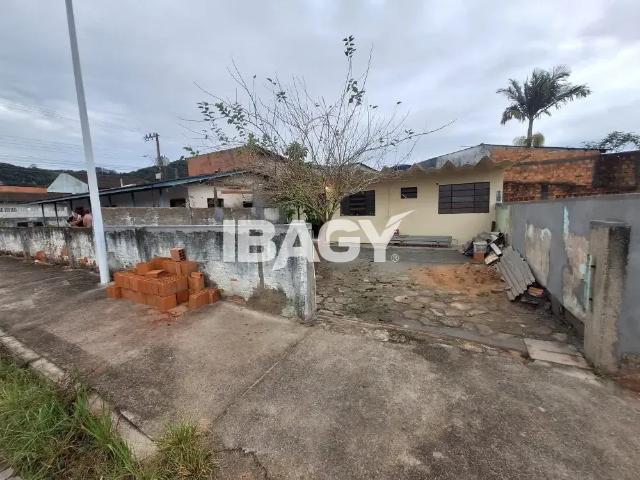 Casa aluguel em Região Geográfica Imediata de Florianópolis, São José
