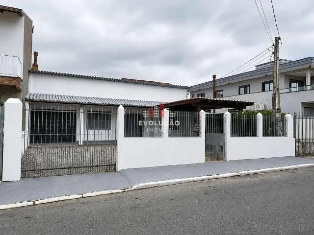 Casa aluguel em Região Geográfica Imediata de Florianópolis, São José