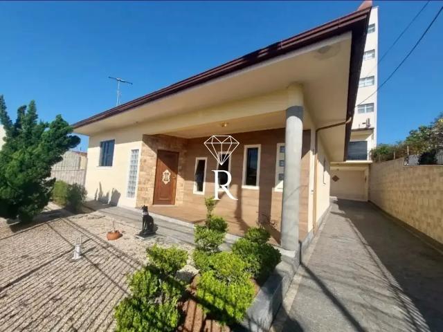 Casa aluguel em Região Geográfica Imediata de Florianópolis, São José