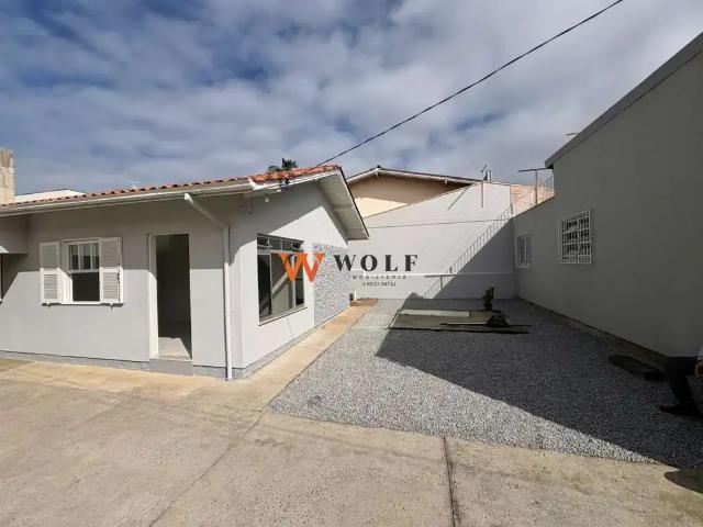 Casa aluguel em Região Geográfica Imediata de Florianópolis, São José