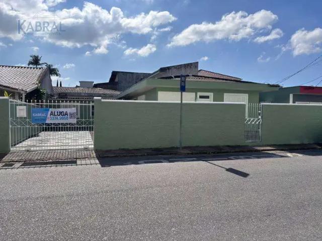 Casa aluguel em Região Geográfica Imediata de Florianópolis, São José
