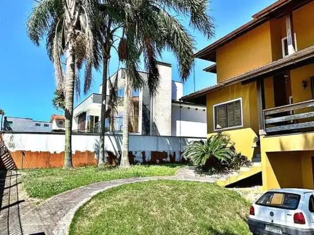 Casa aluguel em Região Geográfica Imediata de Florianópolis, São José