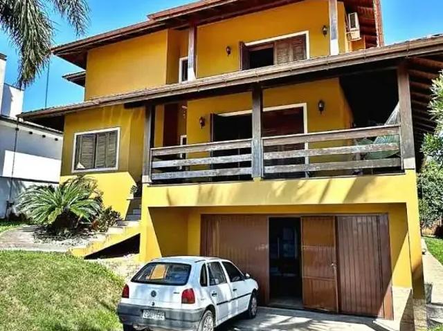Casa aluguel em Região Geográfica Imediata de Florianópolis, São José