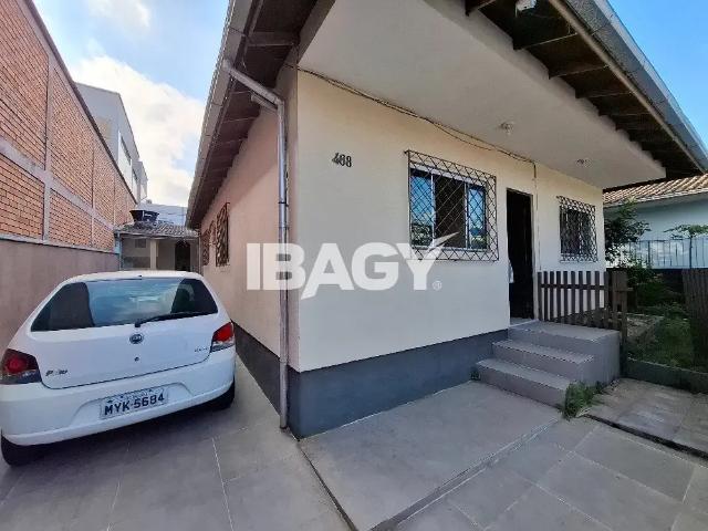 Casa aluguel em Região Geográfica Imediata de Florianópolis, São José