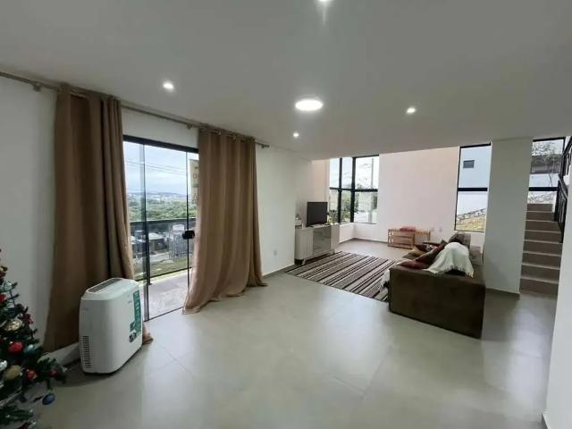 Casa aluguel em Região Geográfica Imediata de Florianópolis, São José