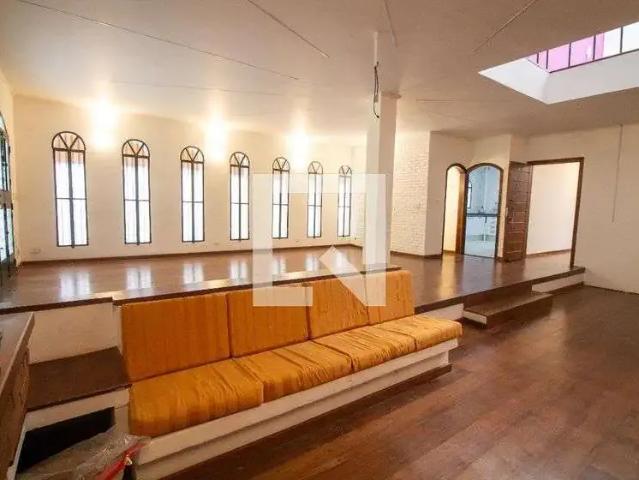 Casa aluguel em Região Imediata de São Paulo, Região Metropolitana de São Paulo