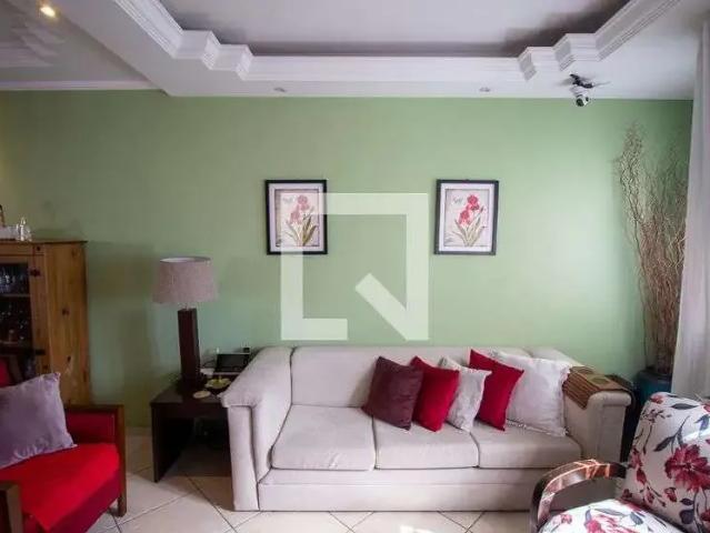 Casa aluguel em Região Imediata de São Paulo, Região Metropolitana de São Paulo