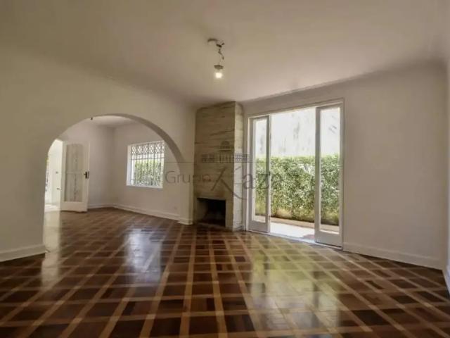 Casa aluguel em Região Imediata de São Paulo, Região Metropolitana de São Paulo