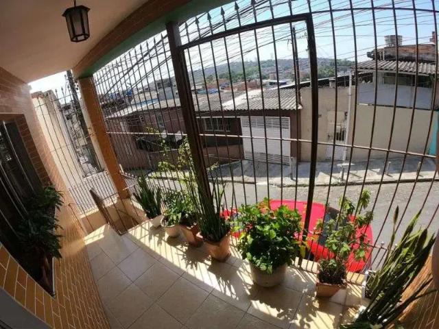 Casa aluguel em Embu das Artes