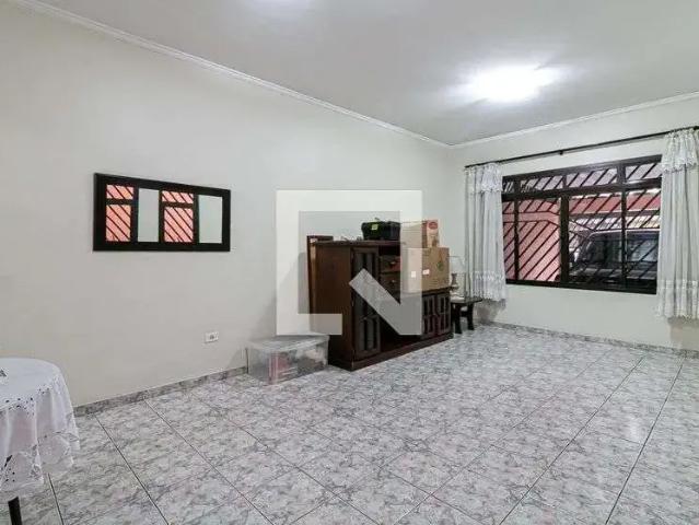 Casa aluguel em Região Imediata de São Paulo, Região Metropolitana de São Paulo