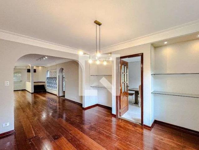 Casa aluguel em Região Imediata de São Paulo, Região Metropolitana de São Paulo