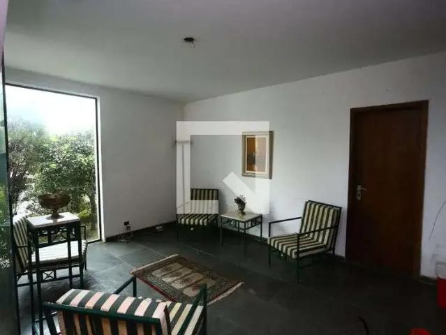 Casa aluguel em Região Imediata de São Paulo, Região Metropolitana de São Paulo