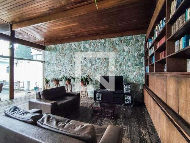 Casa aluguel em São Paulo, Morumbi