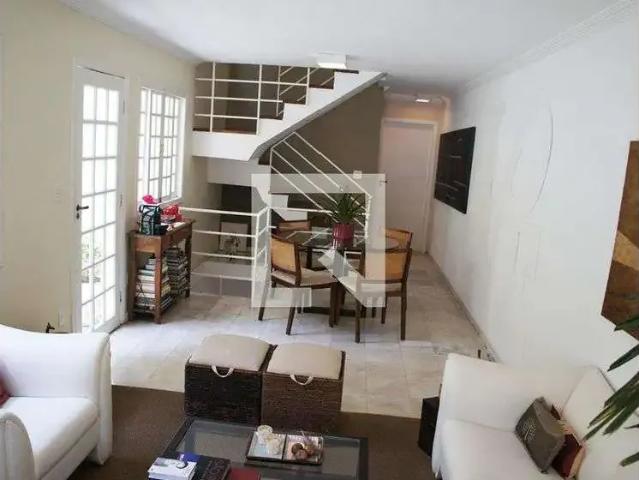 Casa aluguel em Região Imediata de São Paulo, Região Metropolitana de São Paulo