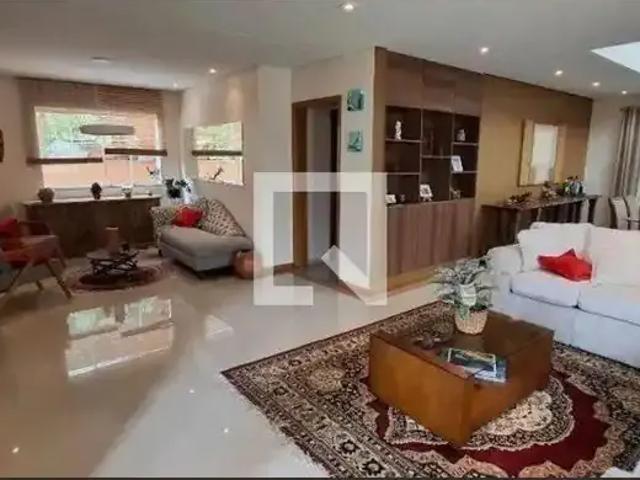 Casa aluguel em Região Imediata de São Paulo, Região Metropolitana de São Paulo