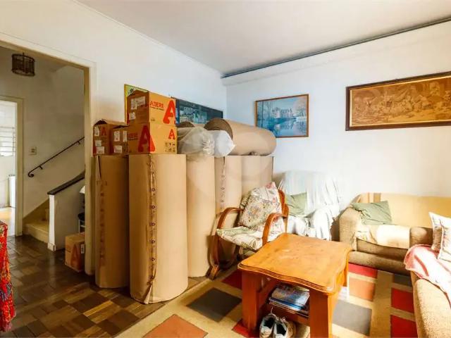Casa aluguel em Região Imediata de São Paulo, Região Metropolitana de São Paulo