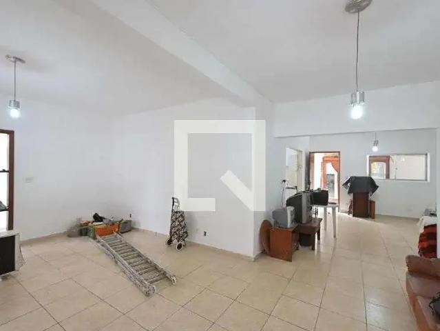 Casa aluguel em Região Imediata de São Paulo, Região Metropolitana de São Paulo