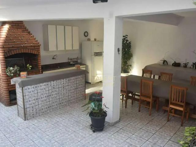 Casa aluguel em Região Imediata de São Paulo, Região Metropolitana de São Paulo