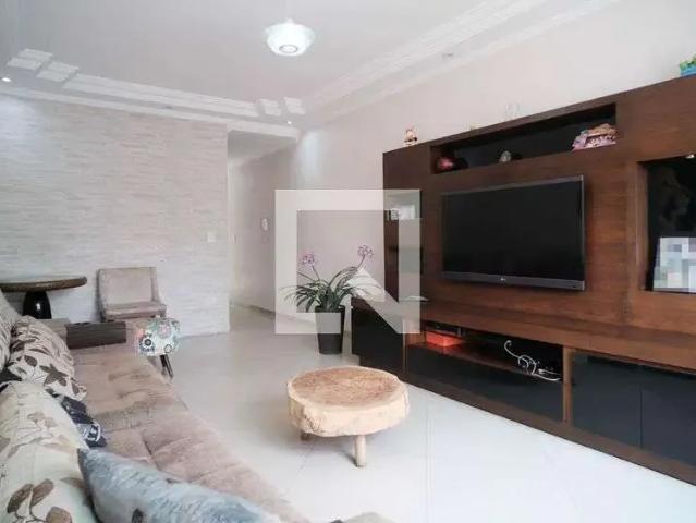 Casa aluguel em Região Imediata de São Paulo, Região Metropolitana de São Paulo