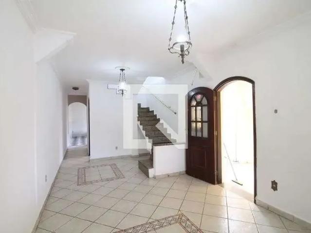 Casa aluguel em Região Imediata de São Paulo, Região Metropolitana de São Paulo