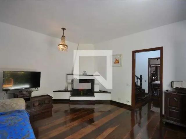 Casa aluguel em Região Imediata de São Paulo, Região Metropolitana de São Paulo