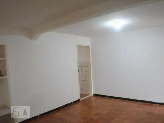 Casa aluguel em Região Geográfica Imediata de Salvador, Região Metropolitana de Salvador