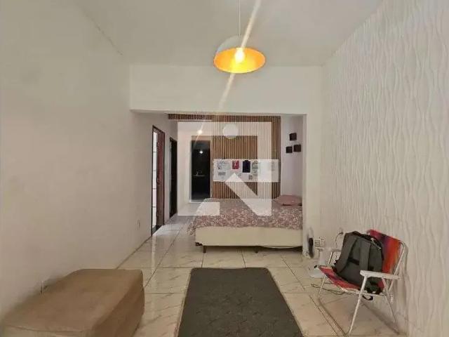 Casa aluguel em Região Geográfica Imediata de Salvador, Região Metropolitana de Salvador