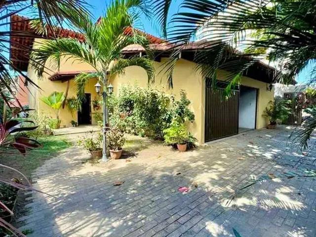 Casa aluguel em Itapuã, Bahia