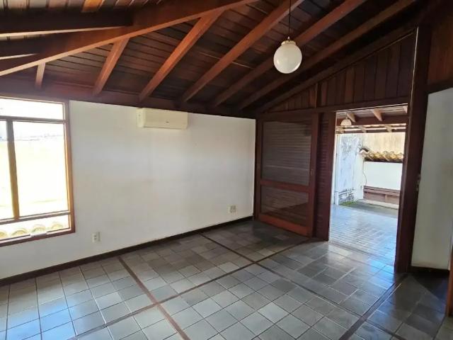 Casa aluguel em Região Geográfica Imediata de Salvador, Região Metropolitana de Salvador