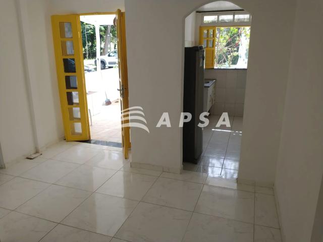Casa aluguel em Região Geográfica Imediata de Salvador, Região Metropolitana de Salvador